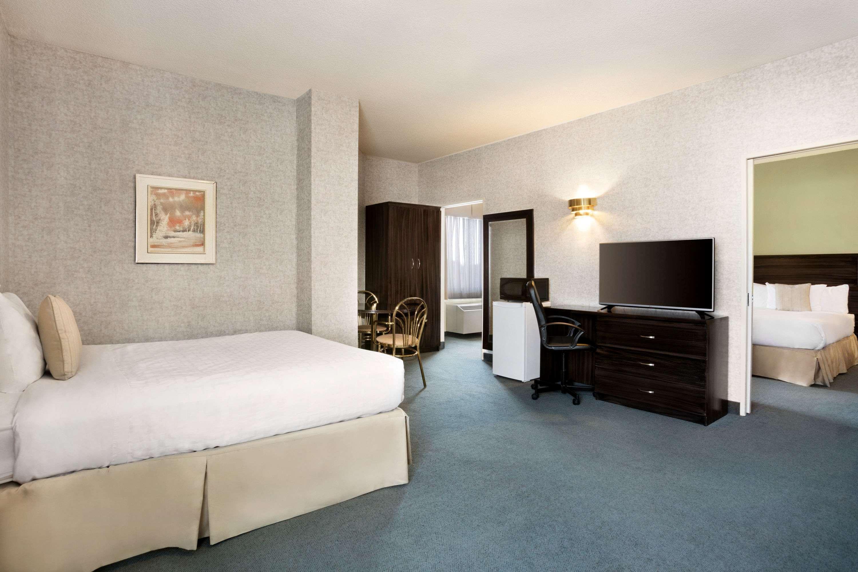 Days Inn By Wyndham Ste. Helene-De-Bagot Sainte-Helene-de-Bagot Exterior foto